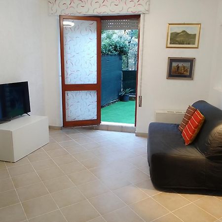 Appartamento Serena Gardone Riviera Exterior photo