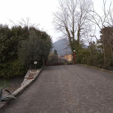 Appartamento Serena Gardone Riviera Exterior photo